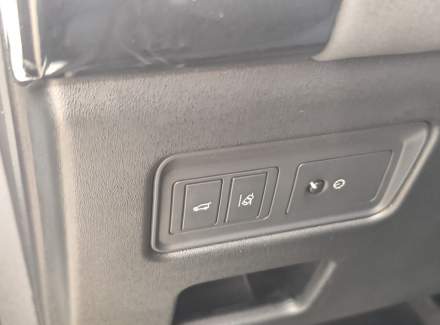 Land Rover - Discovery