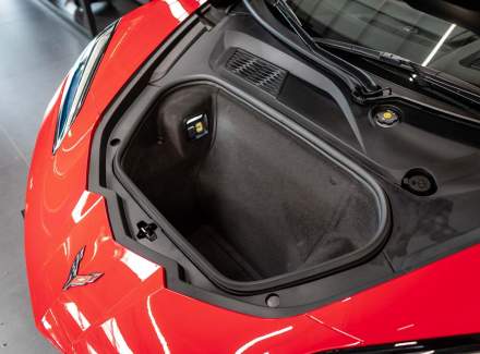 Chevrolet - Corvette