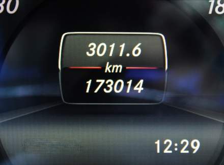 Mercedes-Benz - C-class