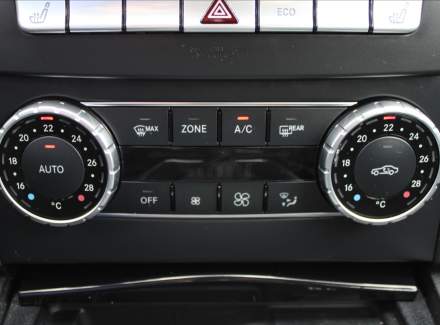 Mercedes-Benz - C-class