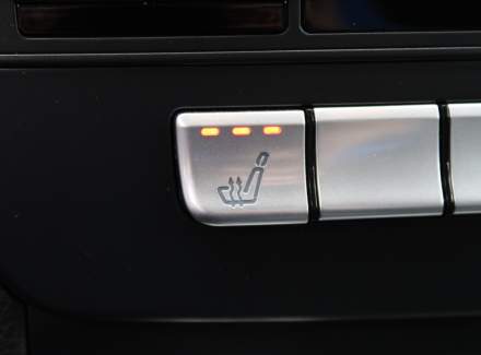 Mercedes-Benz - C-class