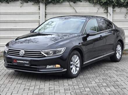 Volkswagen - Passat