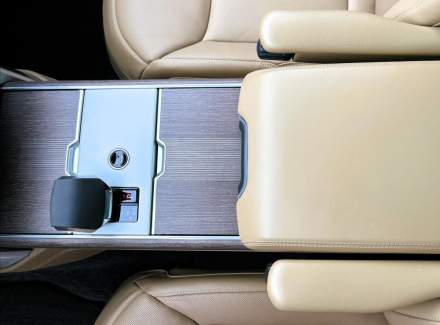 Land Rover - Range Rover