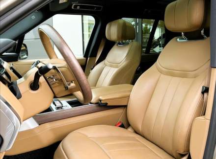 Land Rover - Range Rover