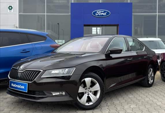 Škoda - Superb
