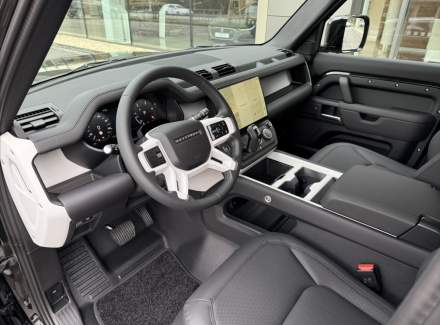 Land Rover - Defender