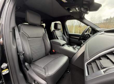 Land Rover - Discovery