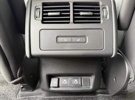 Land Rover - Discovery