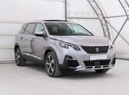 Peugeot - 5008