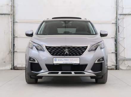 Peugeot - 5008