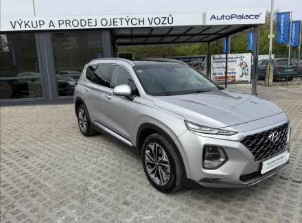 Hyundai - Santa FE