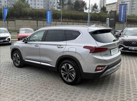 Hyundai - Santa FE