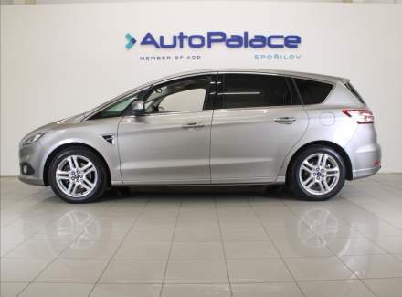Ford - S-MAX