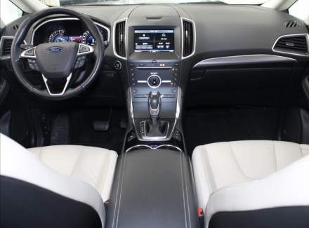 Ford - S-MAX