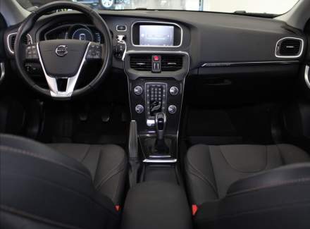 Volvo - V40