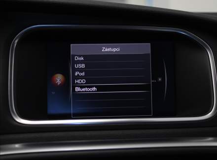 Volvo - V40