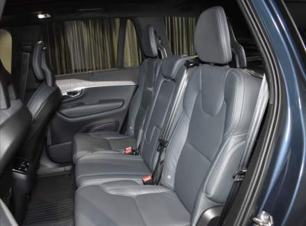 Volvo - XC90