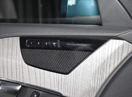 Volvo - XC90