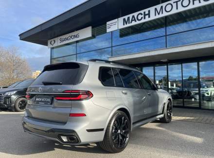 BMW - X7