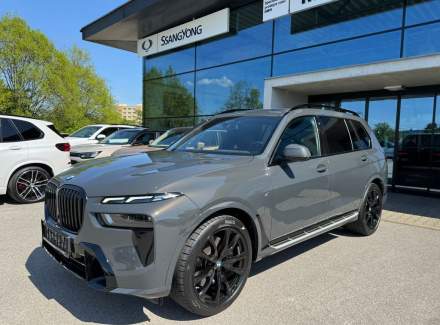 BMW - X7