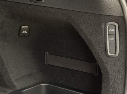 Volvo - XC90