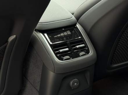 Volvo - XC90