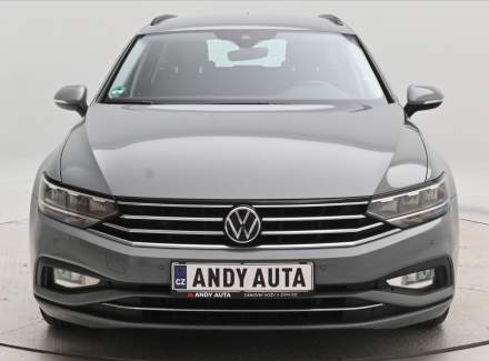 Volkswagen - Passat