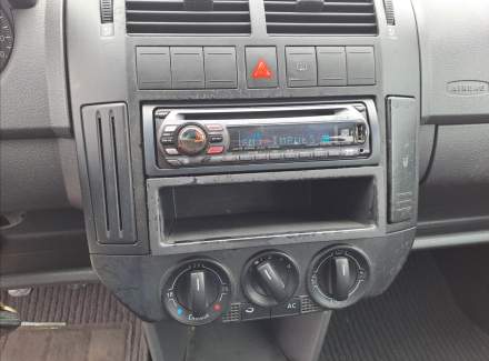 Volkswagen - Polo