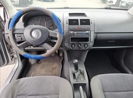 Volkswagen - Polo