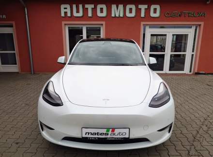 Tesla - Model Y