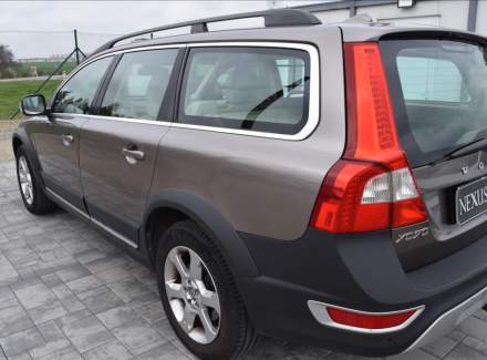 Volvo - XC70