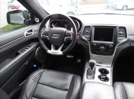 Jeep - Grand Cherokee