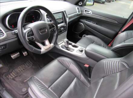 Jeep - Grand Cherokee