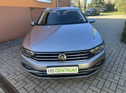 Volkswagen - Passat