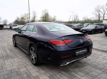 Mercedes-Benz - CLS