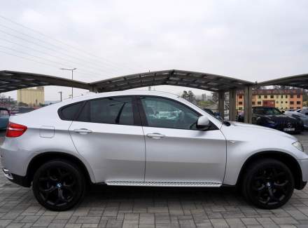 BMW - X6