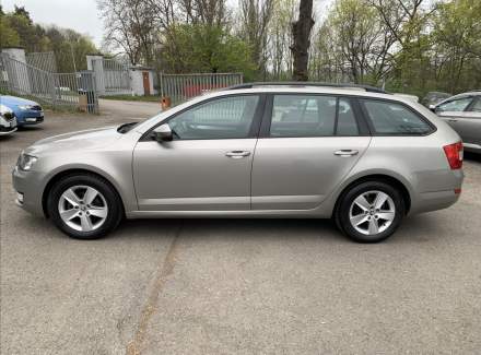Škoda - Octavia