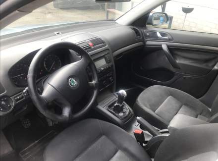 Škoda - Octavia