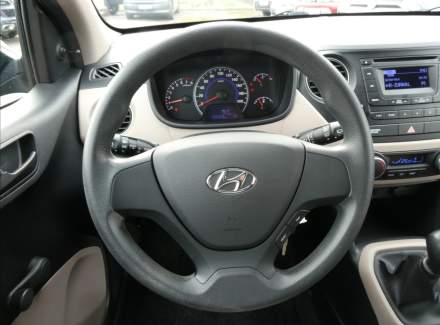 Hyundai - i10