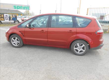 Ford - S-MAX
