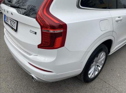 Volvo - XC90