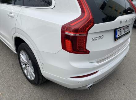 Volvo - XC90
