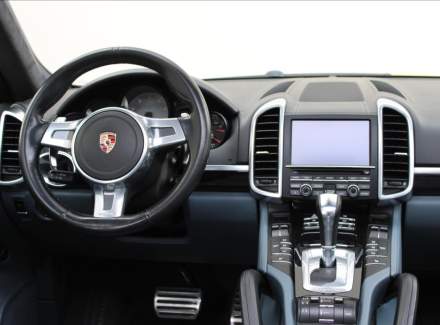 Porsche - Cayenne