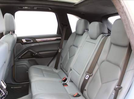 Porsche - Cayenne