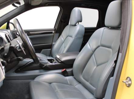 Porsche - Cayenne