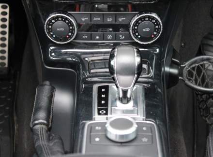 Mercedes-Benz - G-class