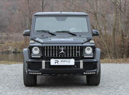 Mercedes-Benz - G-class