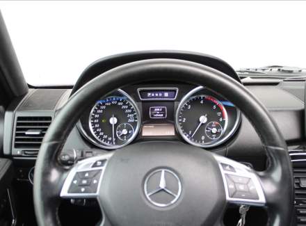 Mercedes-Benz - G-class