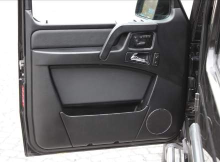 Mercedes-Benz - G-class