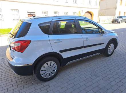 Suzuki - SX4